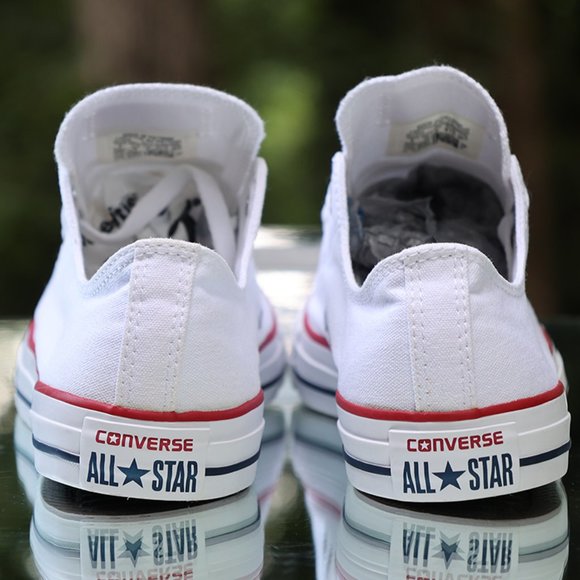 Converse Chuck Taylor All Star Low Men’s Size 8 main image 7
